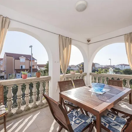 Apartment Jelena Vodice