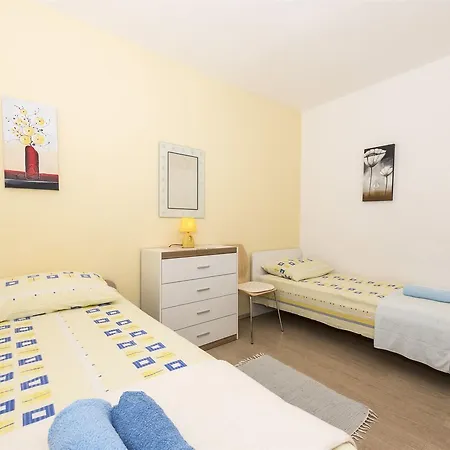 Apartment Jelena Vodice