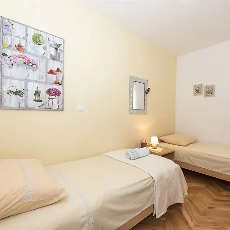 Jelena Apartment Vodice