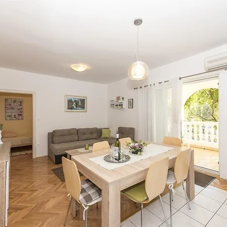 Jelena Apartment